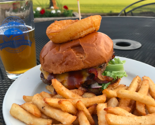 Golf Course Bar and Grill Near Me | River Oaks Golf Course & Event Center in Cottage Grove, MN