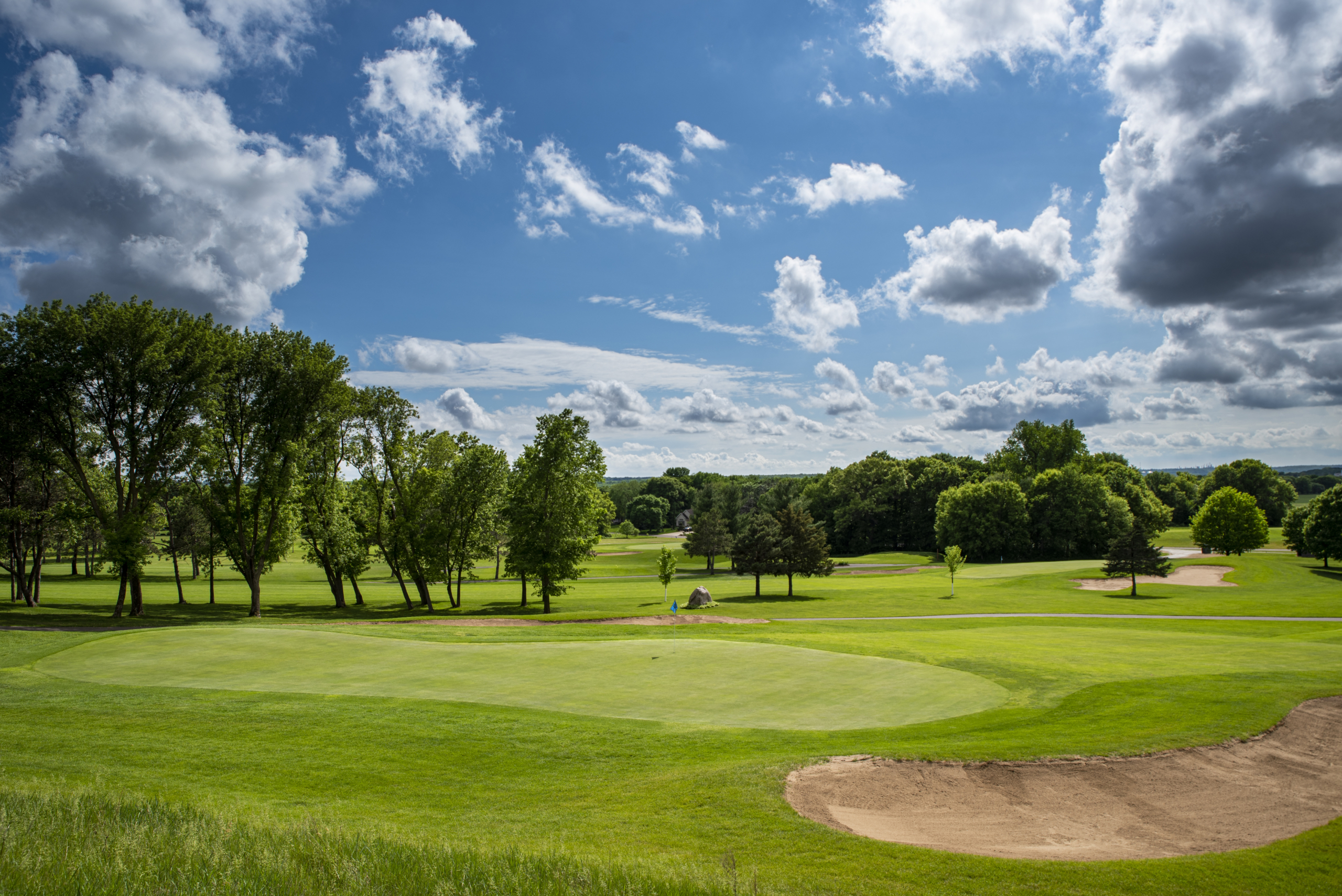 Tee Times in Cottage Grove, MN | River Oaks Golf Course & Event Center