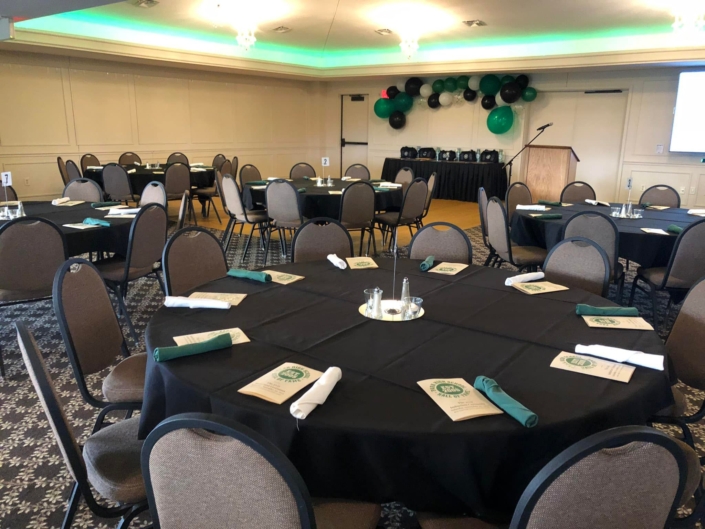 Event Space Near Me | River Oaks Golf Course & Event Center in Cottage Grove, MN