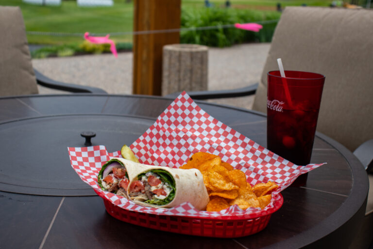 Eagles Bar & Grill - River Oaks Golf Course