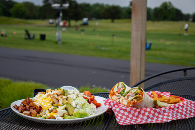 Eagles Bar & Grill - River Oaks Golf Course