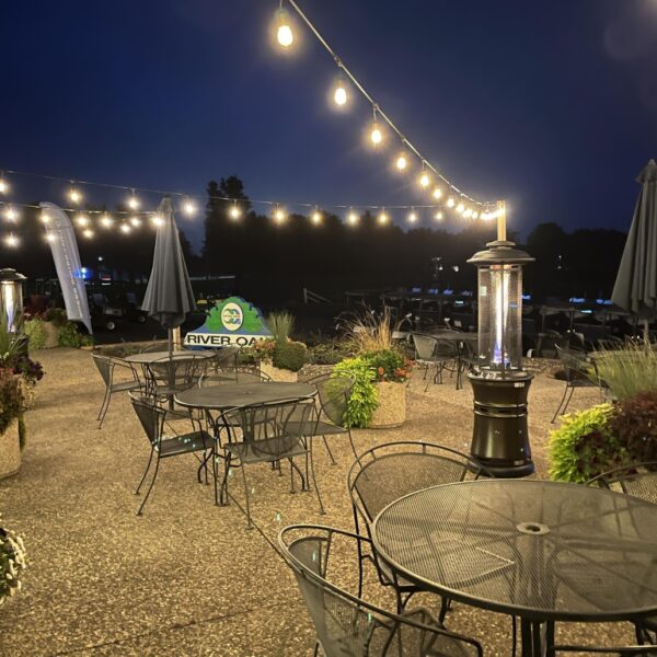 Eagles Bar & Grill River Oaks Golf Course